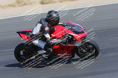 media/Apr-09-2023-SoCal Trackdays (Sun) [[333f347954]]/Turn 12 Inside (930am)/